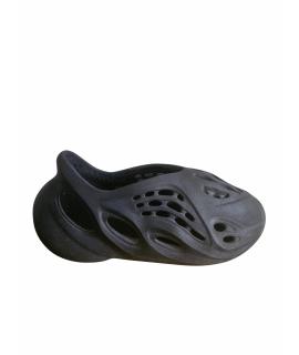 ADIDAS YEEZY Шлепанцы