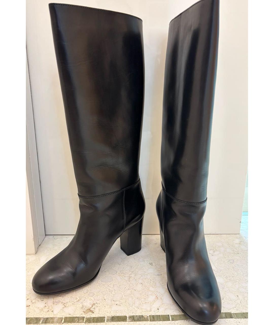 CHANEL Черные кожаные сапоги, фото 2