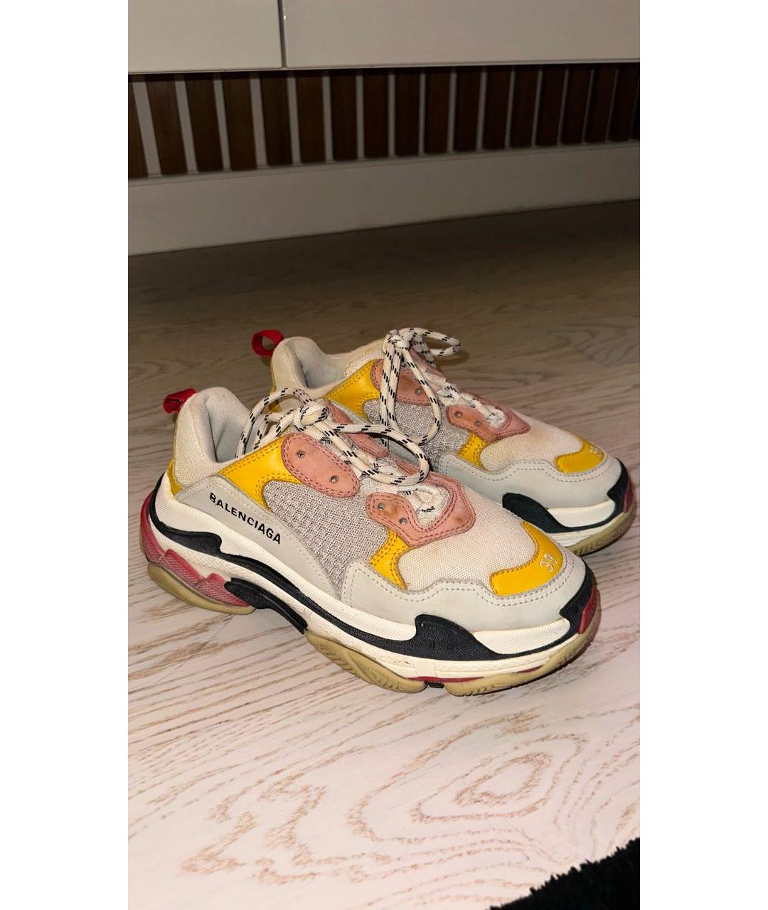 BALENCIAGA Кроссовки, фото 2