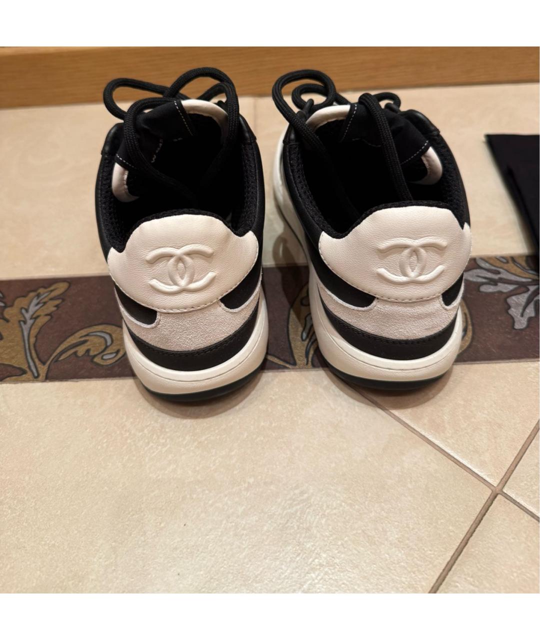 CHANEL Черные кожаные кроссовки, фото 4