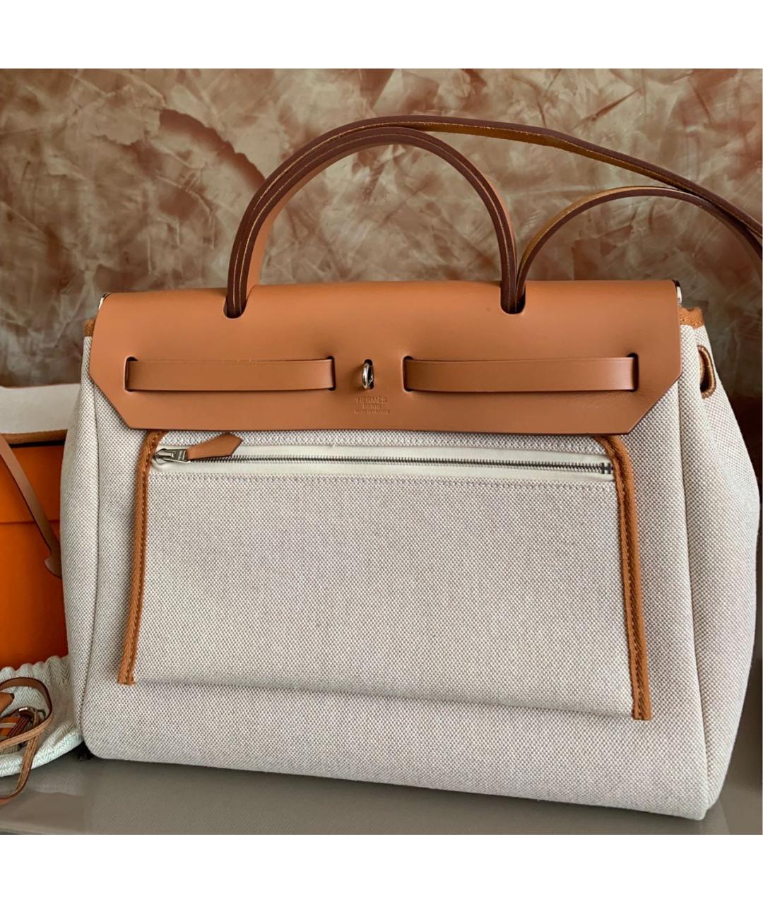 HERMES Коричневая кожаная сумка с короткими ручками, фото 3