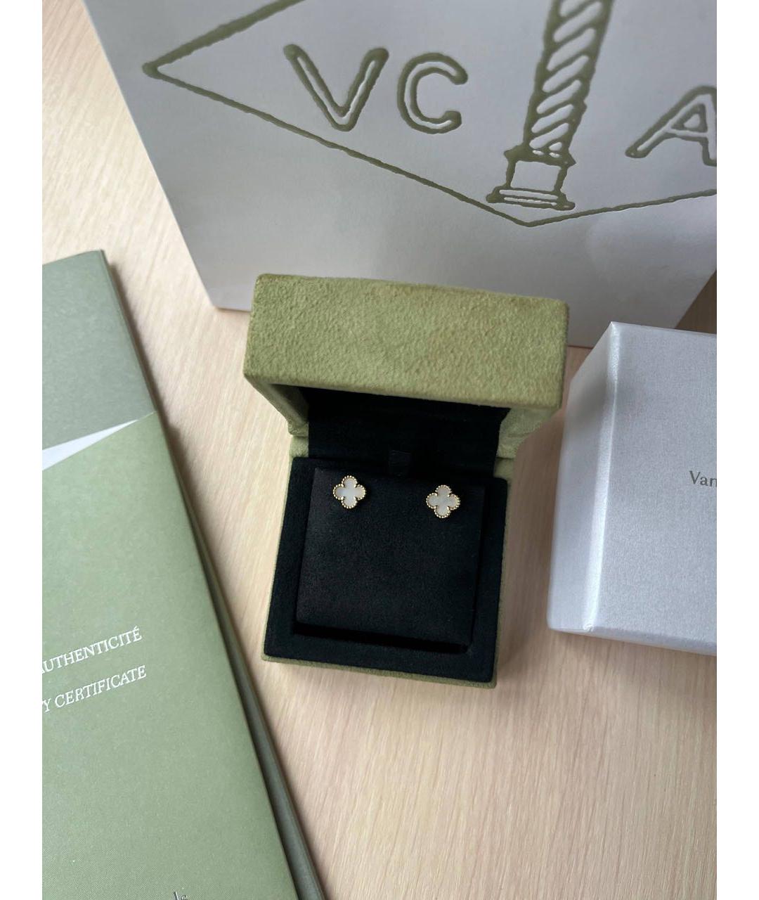 VAN CLEEF & ARPELS Белые серьги из желтого золота, фото 2