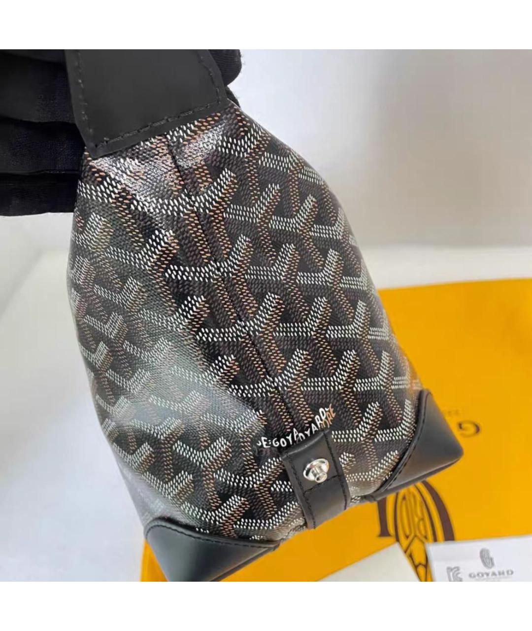 GOYARD Серая кожаная косметичка, фото 4
