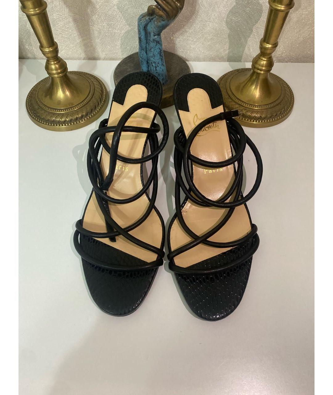 CHRISTIAN LOUBOUTIN Черные кожаные босоножки, фото 2