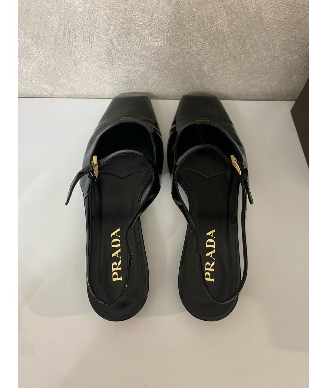 PRADA Черные балетки из лакированной кожи, фото 4