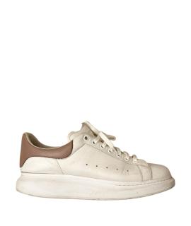 ALEXANDER MCQUEEN Низкие кроссовки / кеды