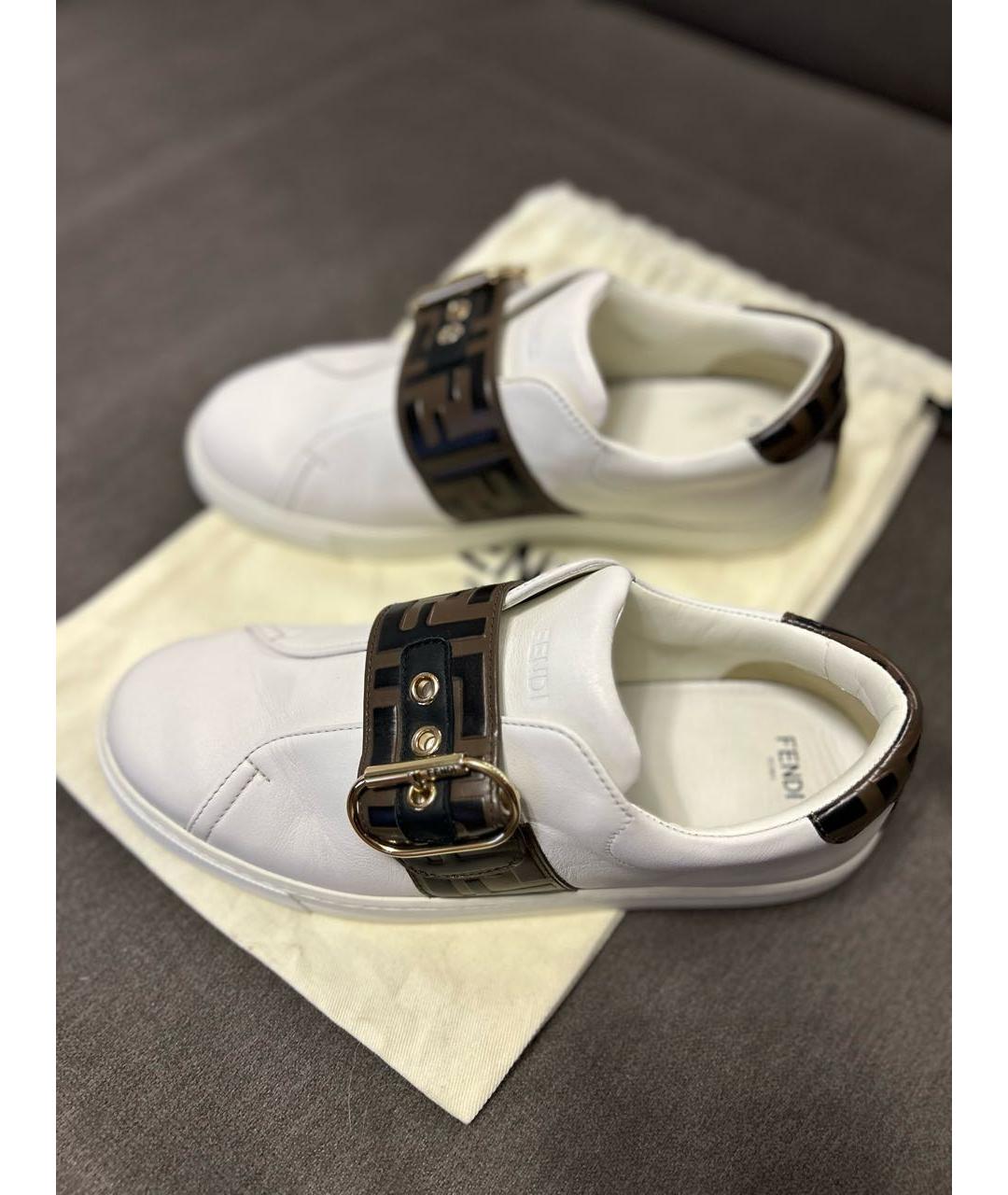 FENDI Белые кожаные слипоны, фото 5