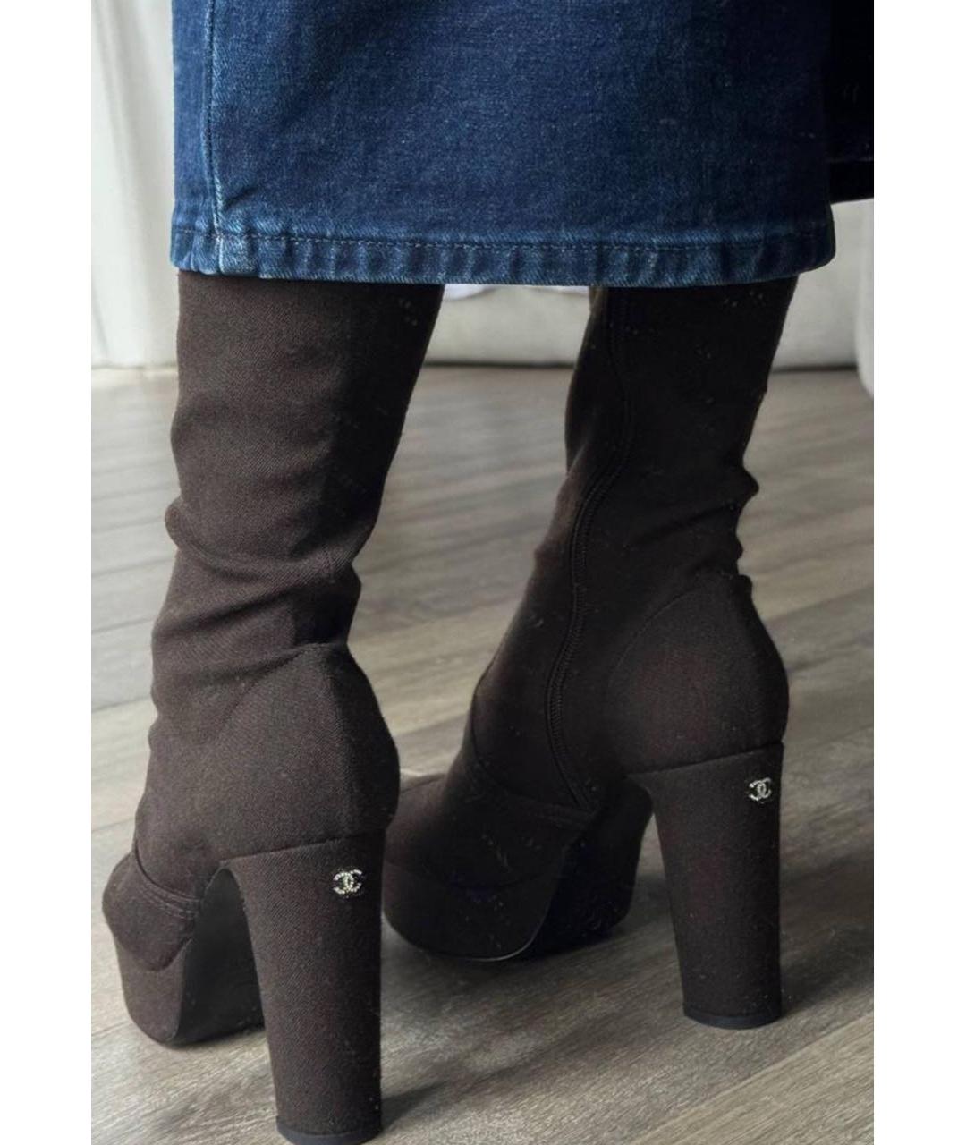 CHANEL Коричневые текстильные сапоги, фото 4
