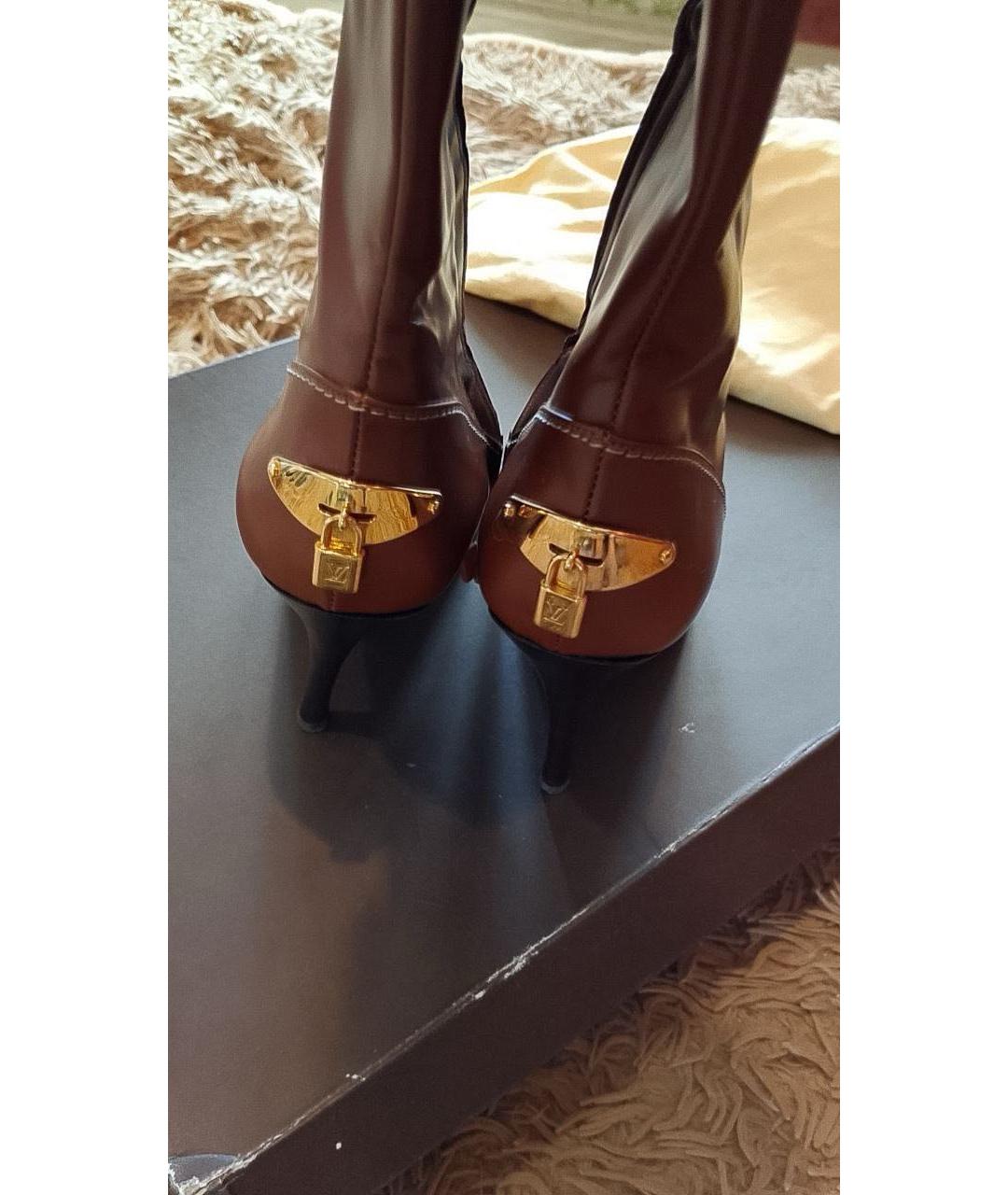 LOUIS VUITTON Бордовые кожаные сапоги, фото 4
