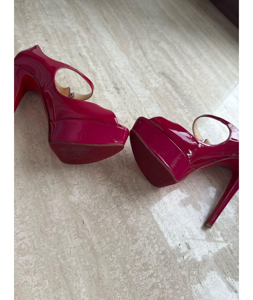 CHRISTIAN LOUBOUTIN Фуксия туфли из лакированной кожи, фото 6