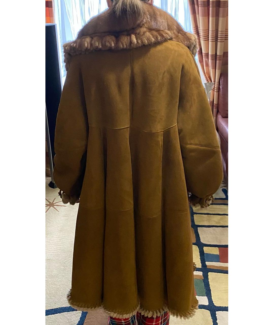 FENDI Коричневая меховая шуба, фото 2