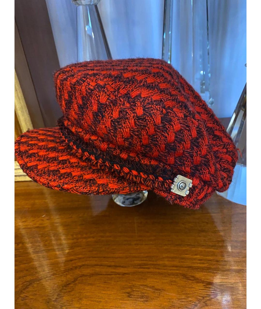 CHANEL Красная шерстяная кепка, фото 6