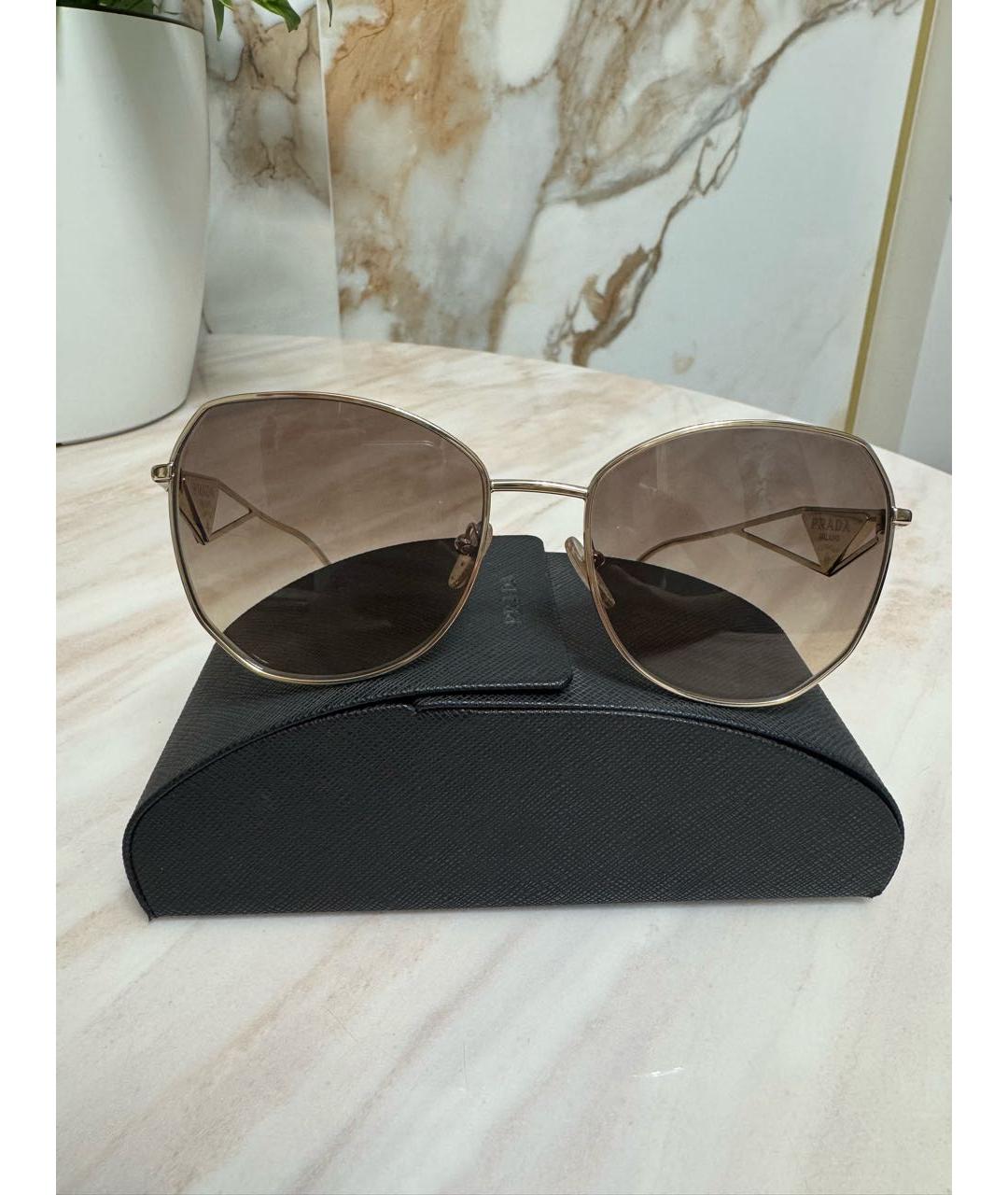 PRADA Золотые металлические солнцезащитные очки, фото 5