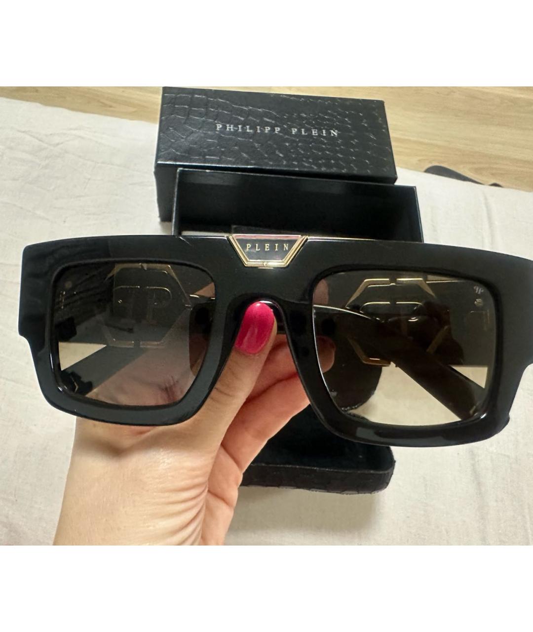 PHILIPP PLEIN Черные пластиковые солнцезащитные очки, фото 4