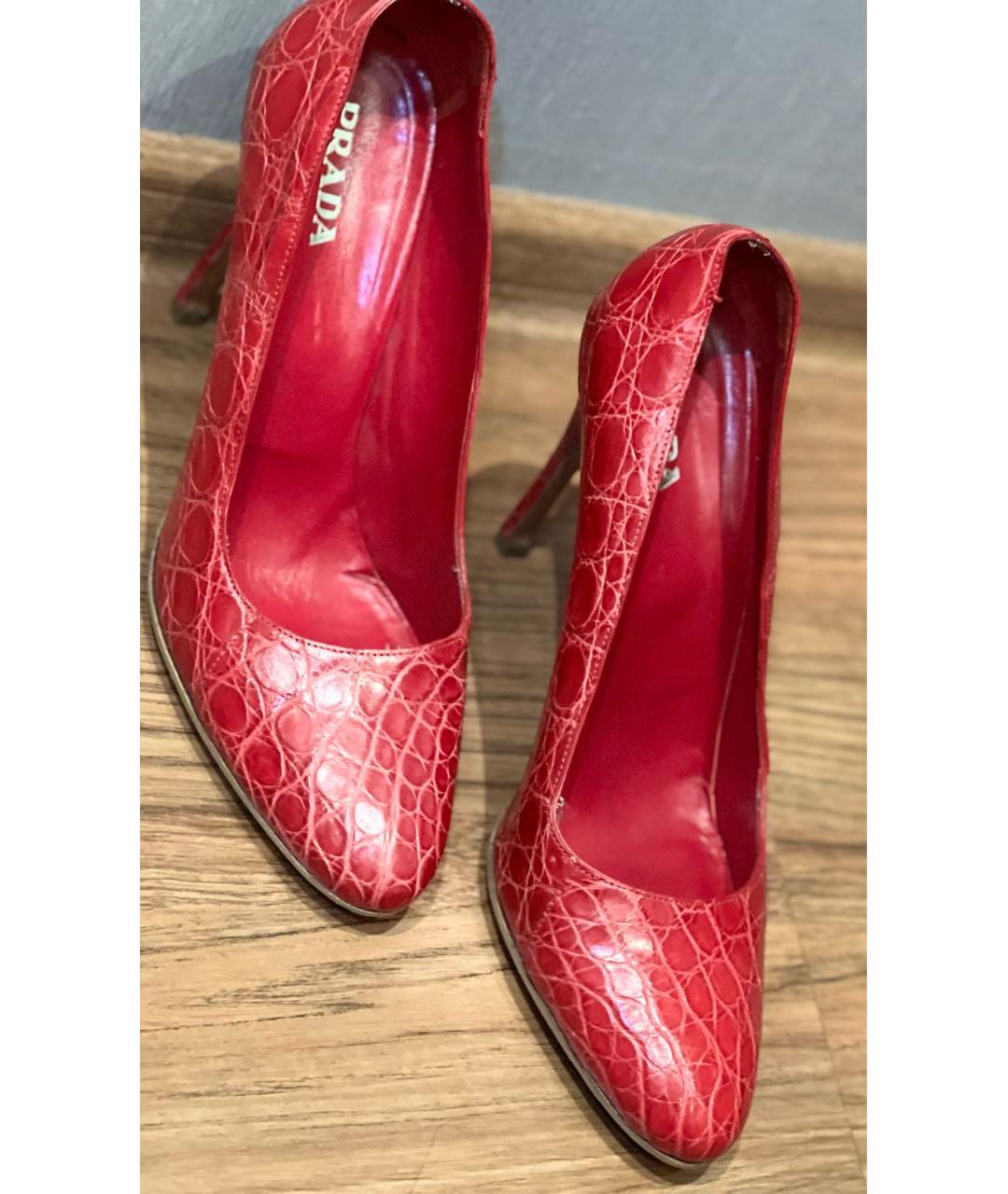 PRADA Красные кожаные туфли, фото 5