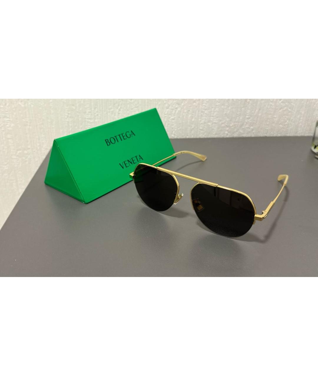 BOTTEGA VENETA Золотые металлические солнцезащитные очки, фото 8