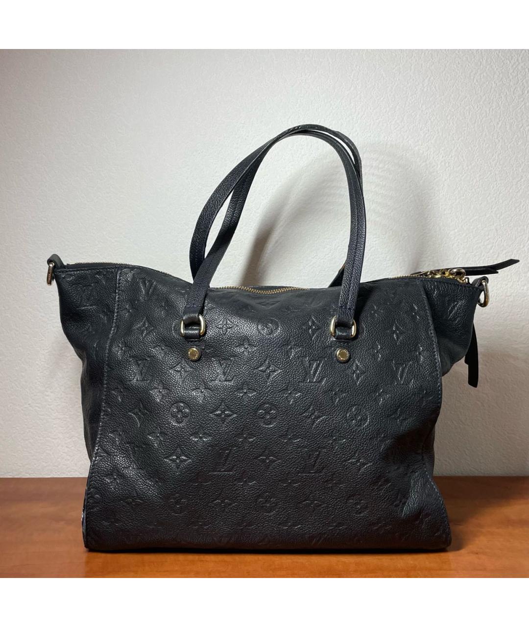 LOUIS VUITTON Темно-синяя кожаная сумка с короткими ручками, фото 3