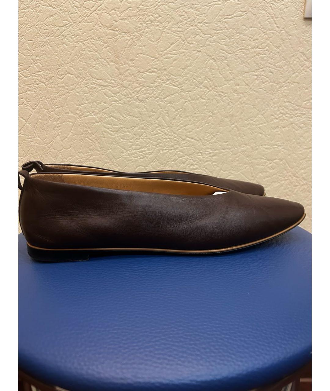 BOTTEGA VENETA Коричневые кожаные балетки, фото 5