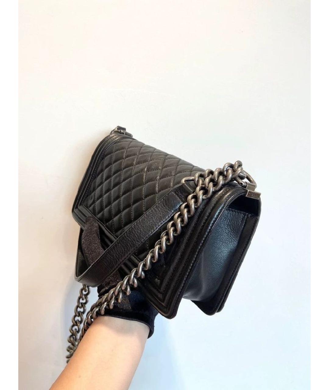 CHANEL Черная кожаная сумка через плечо, фото 4
