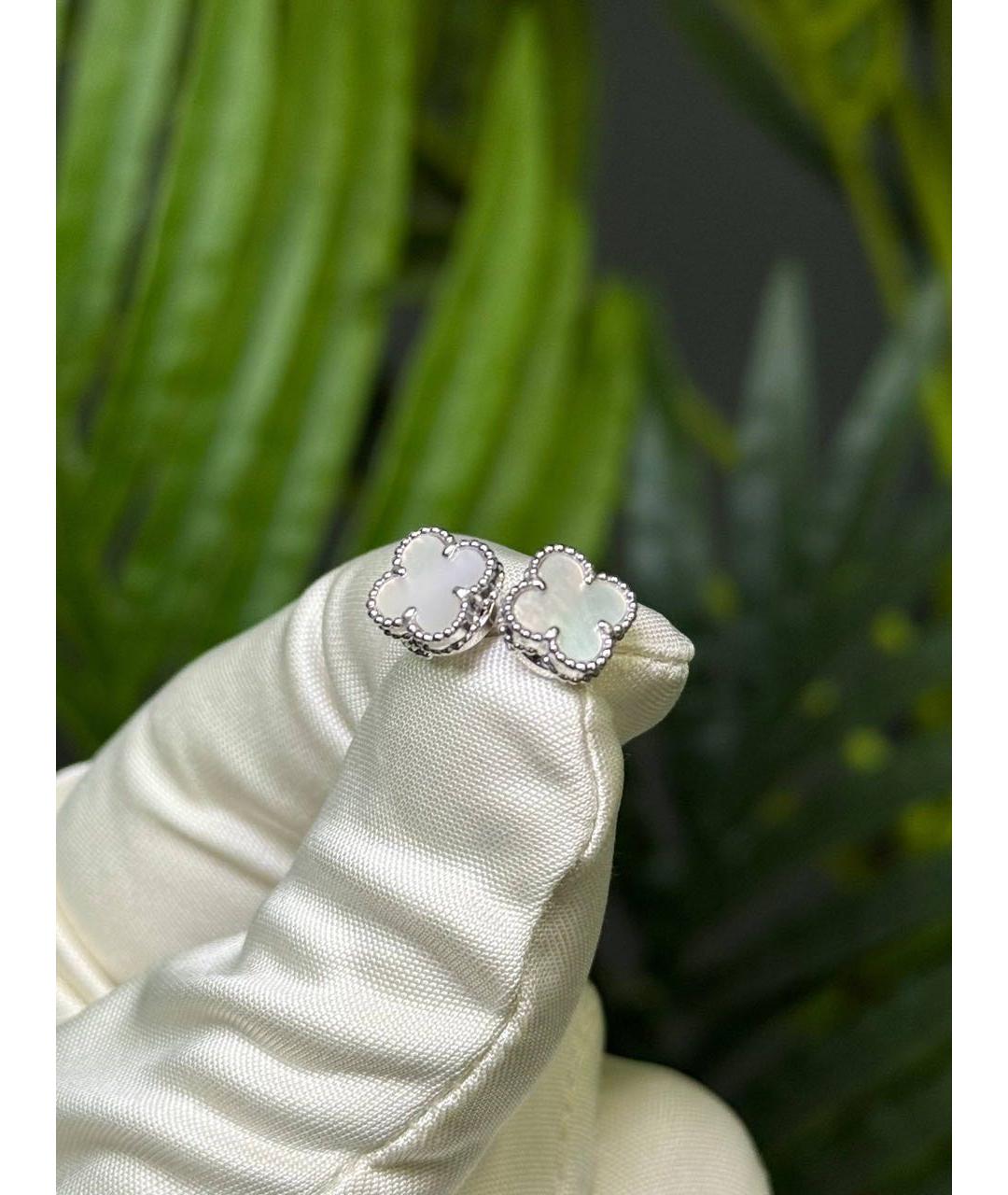 VAN CLEEF & ARPELS Белые серьги из белого золота, фото 2