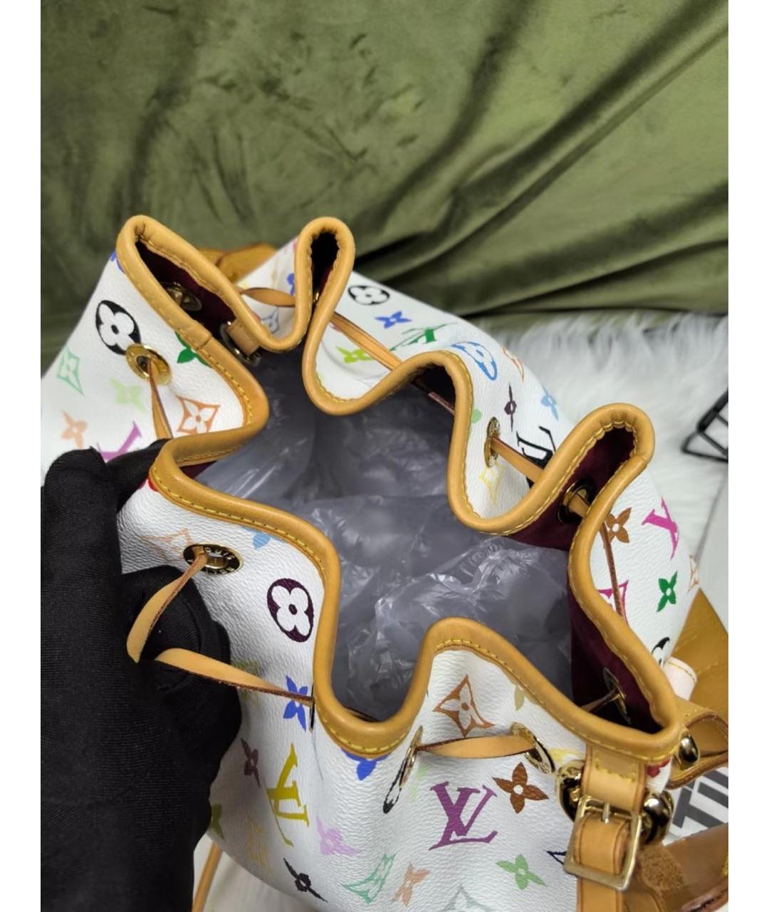 LOUIS VUITTON Белая сумка с короткими ручками, фото 4