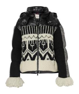MONCLER Пуховик