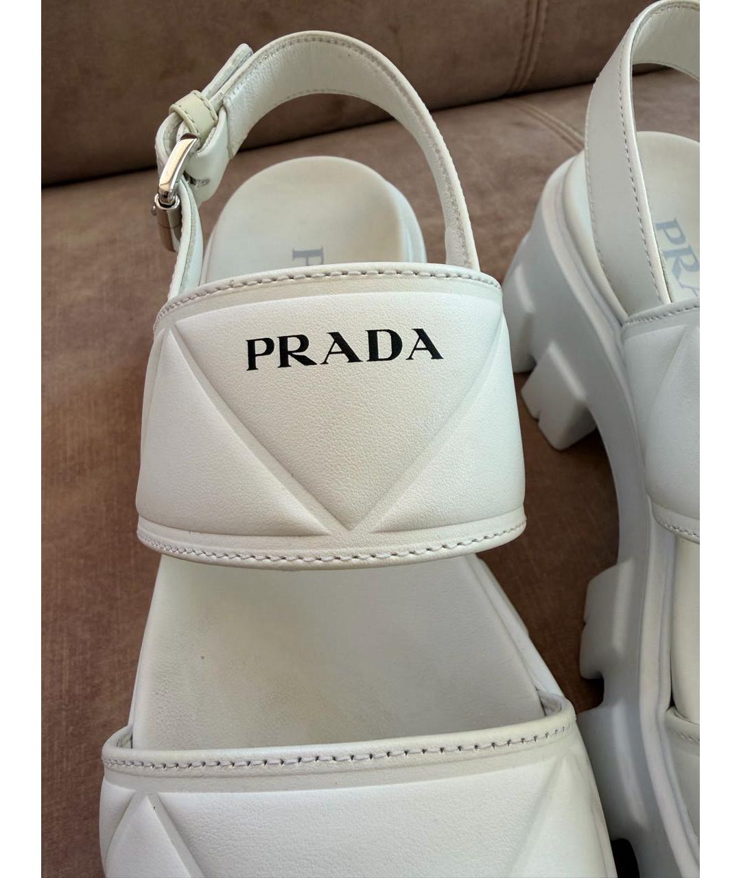 PRADA Белые сандалии, фото 4