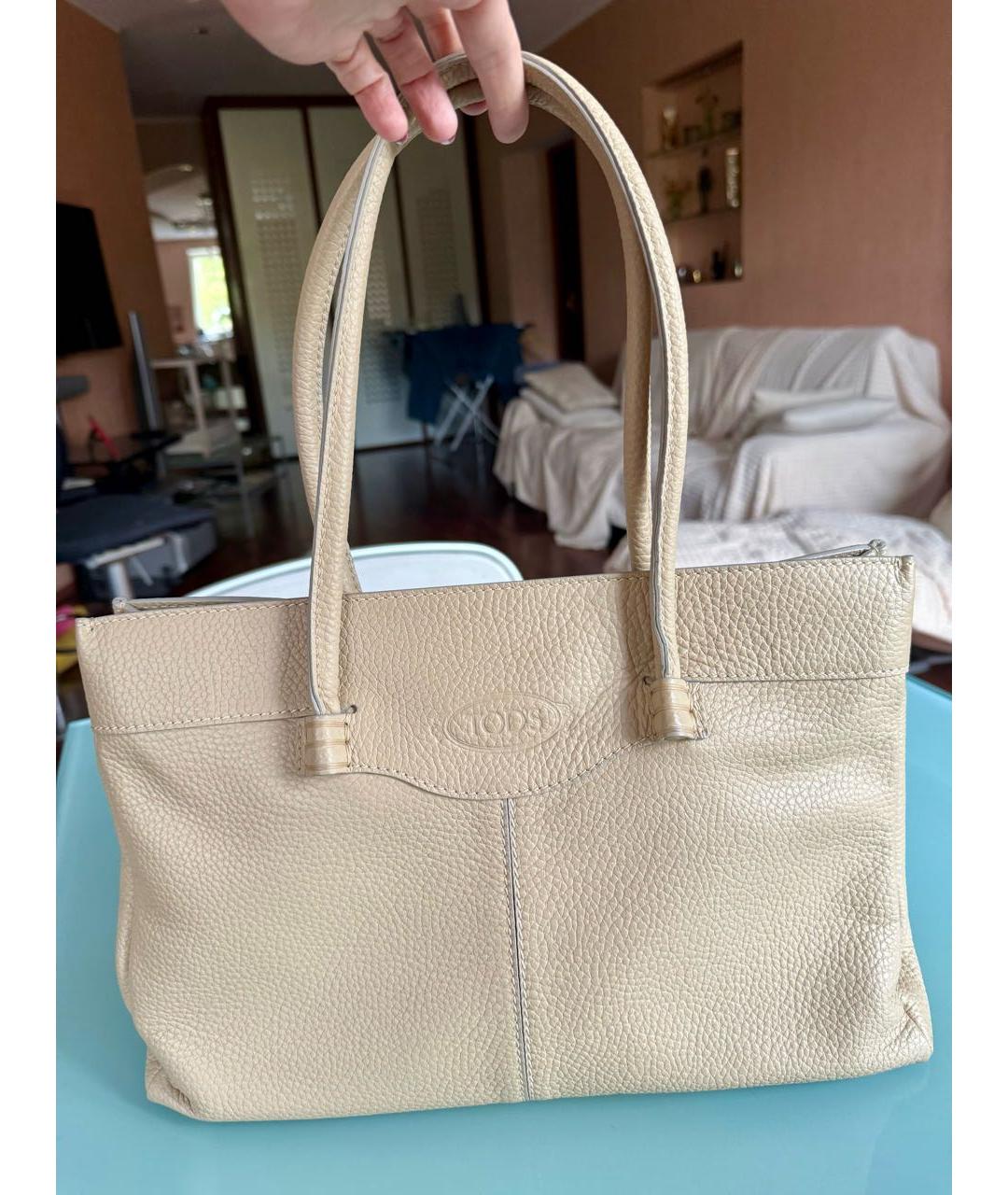 TOD'S Бежевая кожаная сумка тоут, фото 5