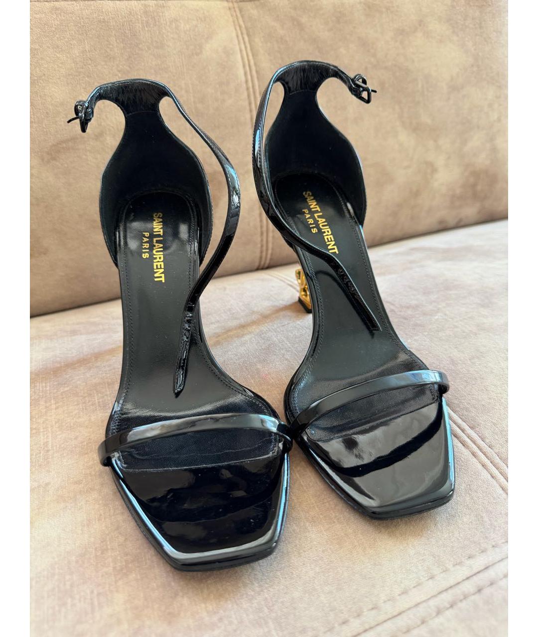 SAINT LAURENT Черные босоножки из лакированной кожи, фото 3