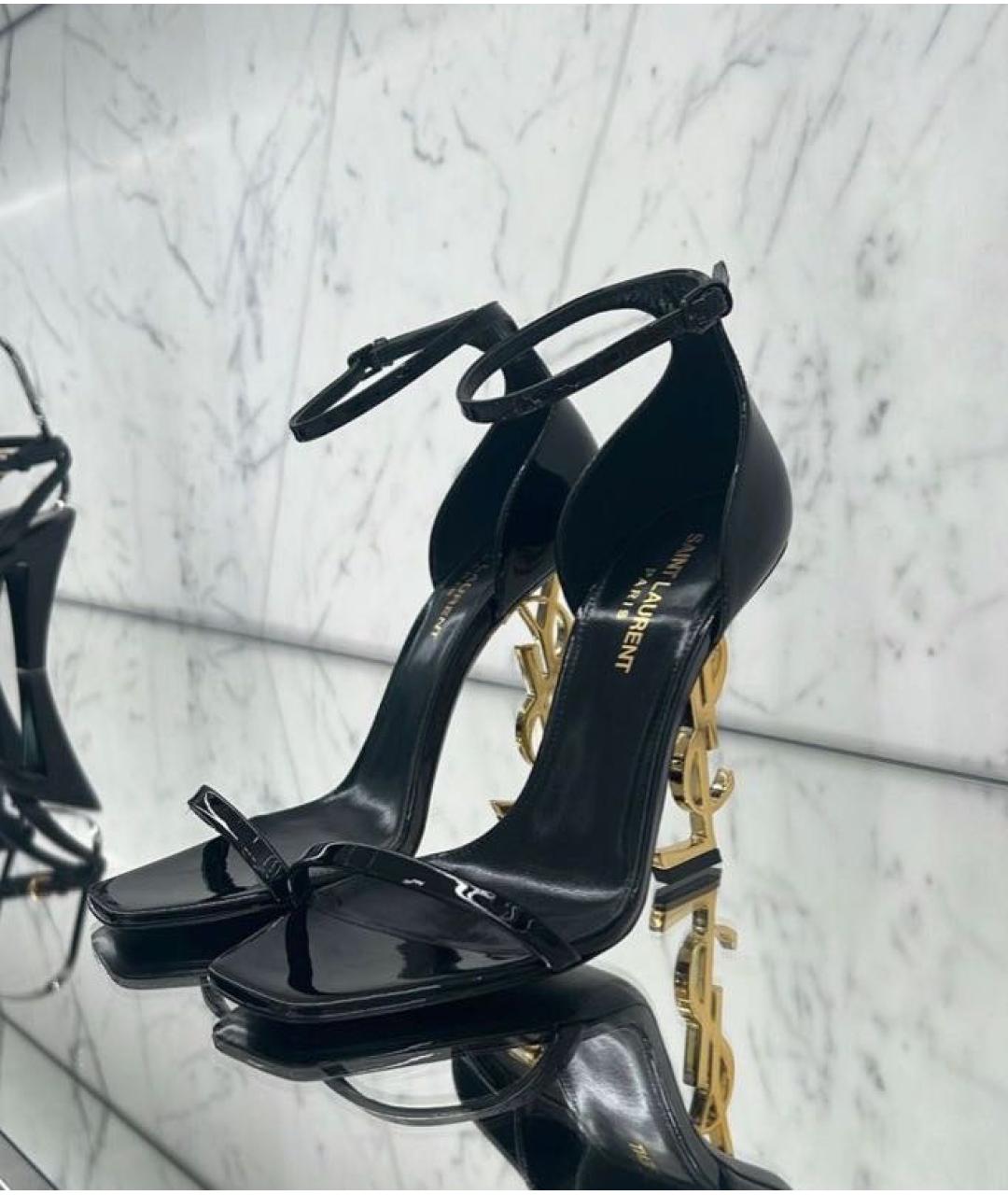 SAINT LAURENT Черные босоножки из лакированной кожи, фото 2