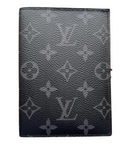 LOUIS VUITTON Обложка/футляр