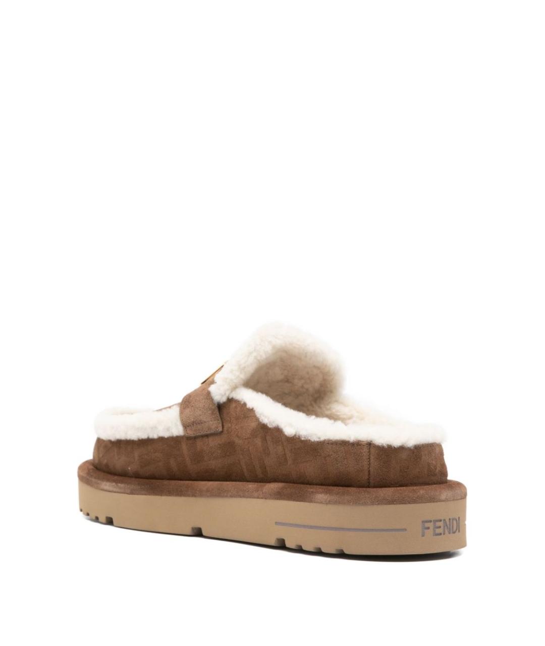 FENDI Бежевые замшевые мюли, фото 3