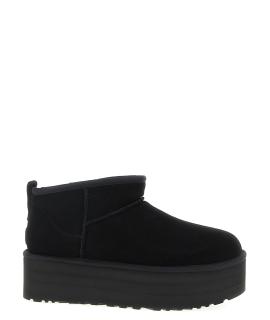 UGG AUSTRALIA Ботинки