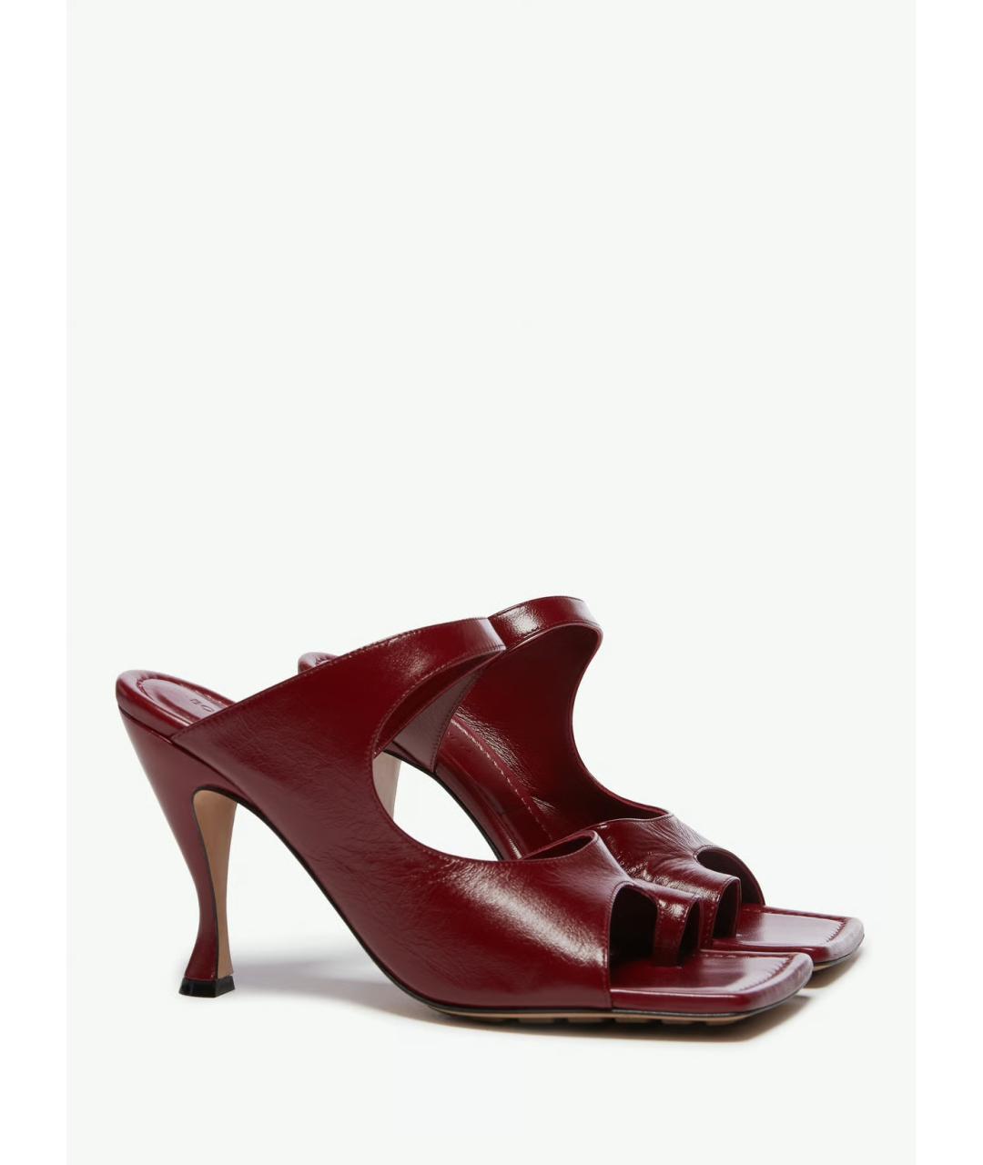 BOTTEGA VENETA Бордовые кожаные мюли, фото 2