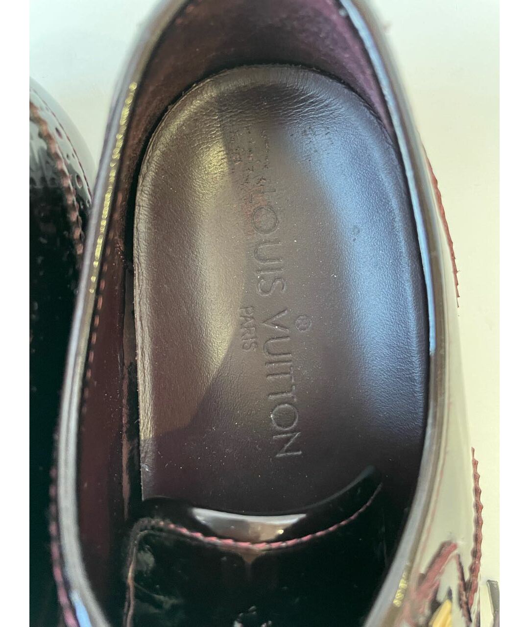 LOUIS VUITTON PRE-OWNED Коричневые кроссовки из лакированной кожи, фото 3