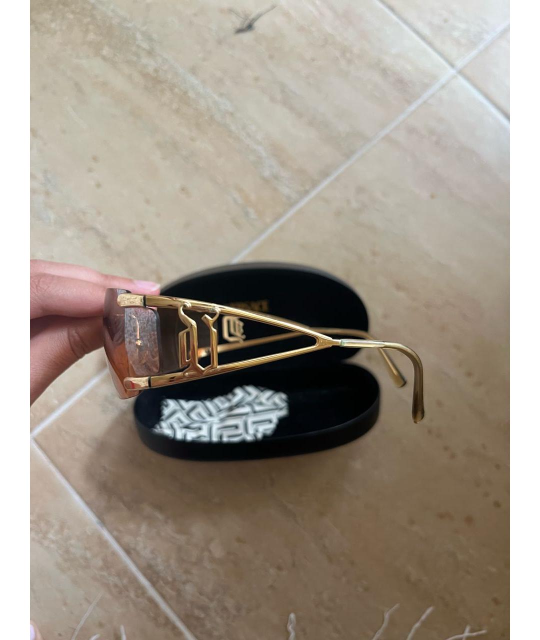 VERSACE Золотые металлические солнцезащитные очки, фото 3
