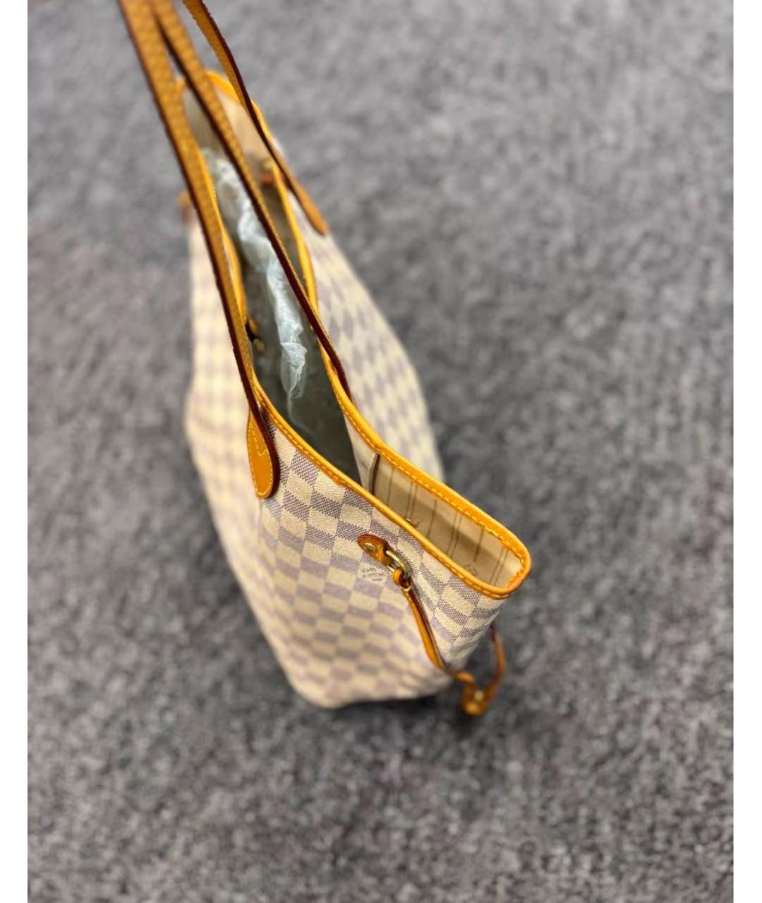 LOUIS VUITTON Белая сумка через плечо, фото 4