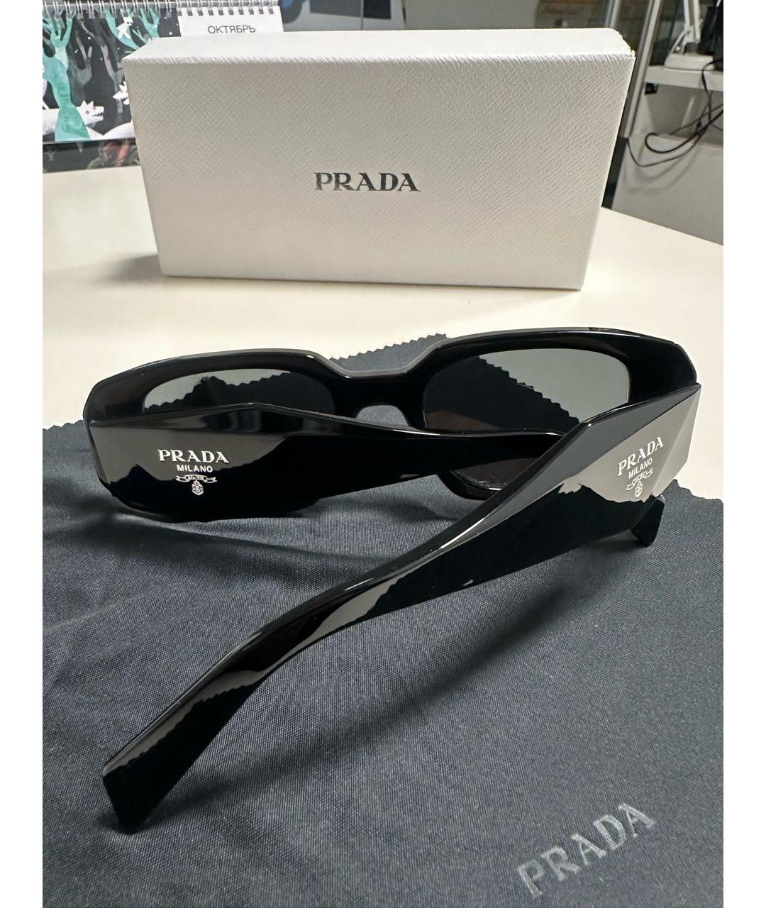 PRADA Черные пластиковые солнцезащитные очки, фото 4