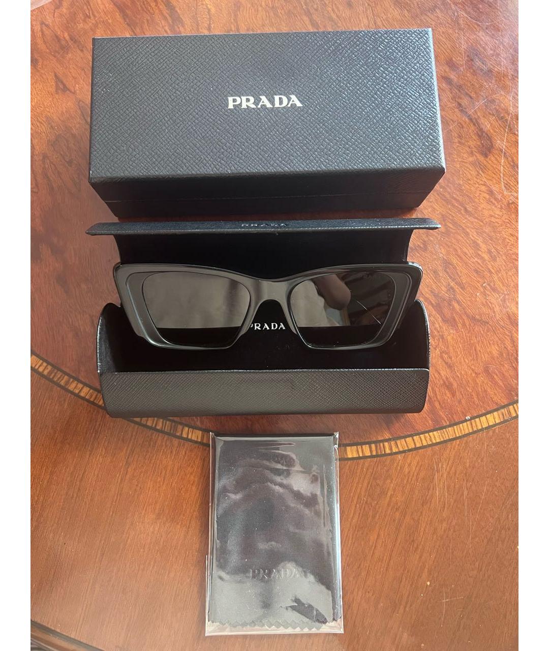 PRADA Черные пластиковые солнцезащитные очки, фото 7