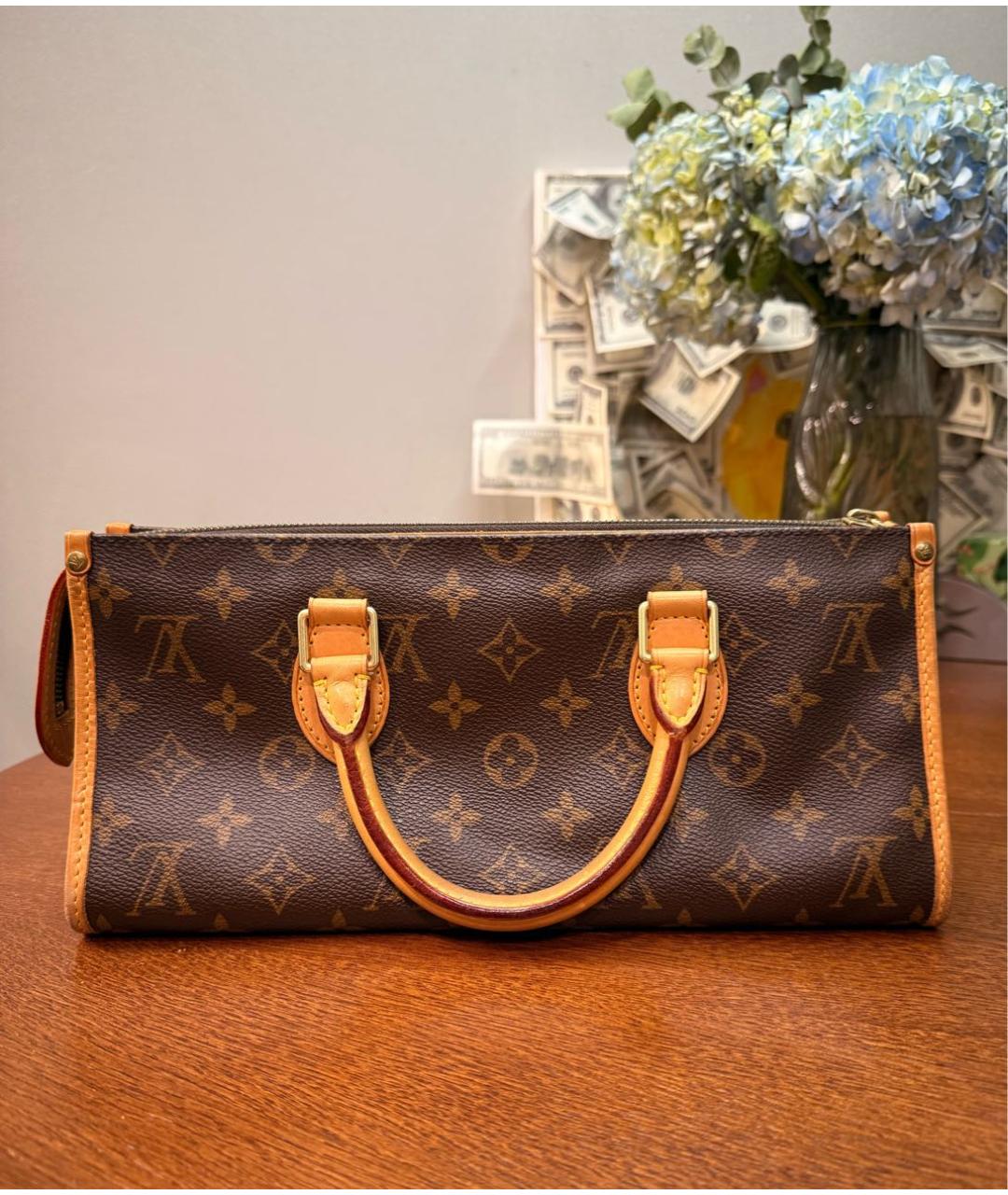 LOUIS VUITTON Коричневая кожаная сумка с короткими ручками, фото 3
