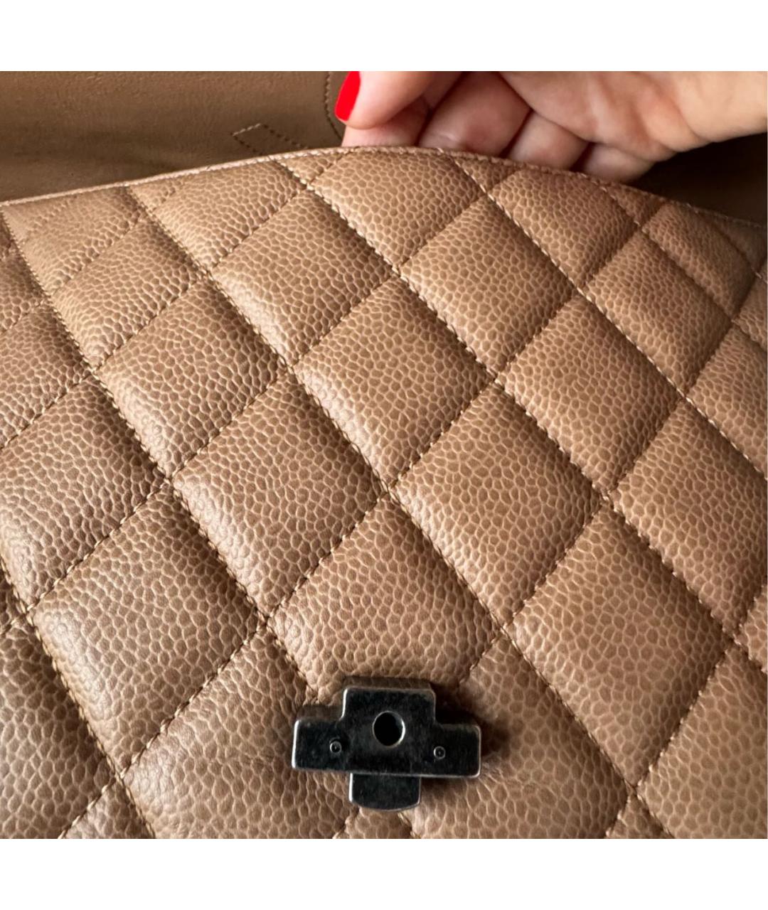 CHANEL Бежевая кожаная сумка через плечо, фото 4