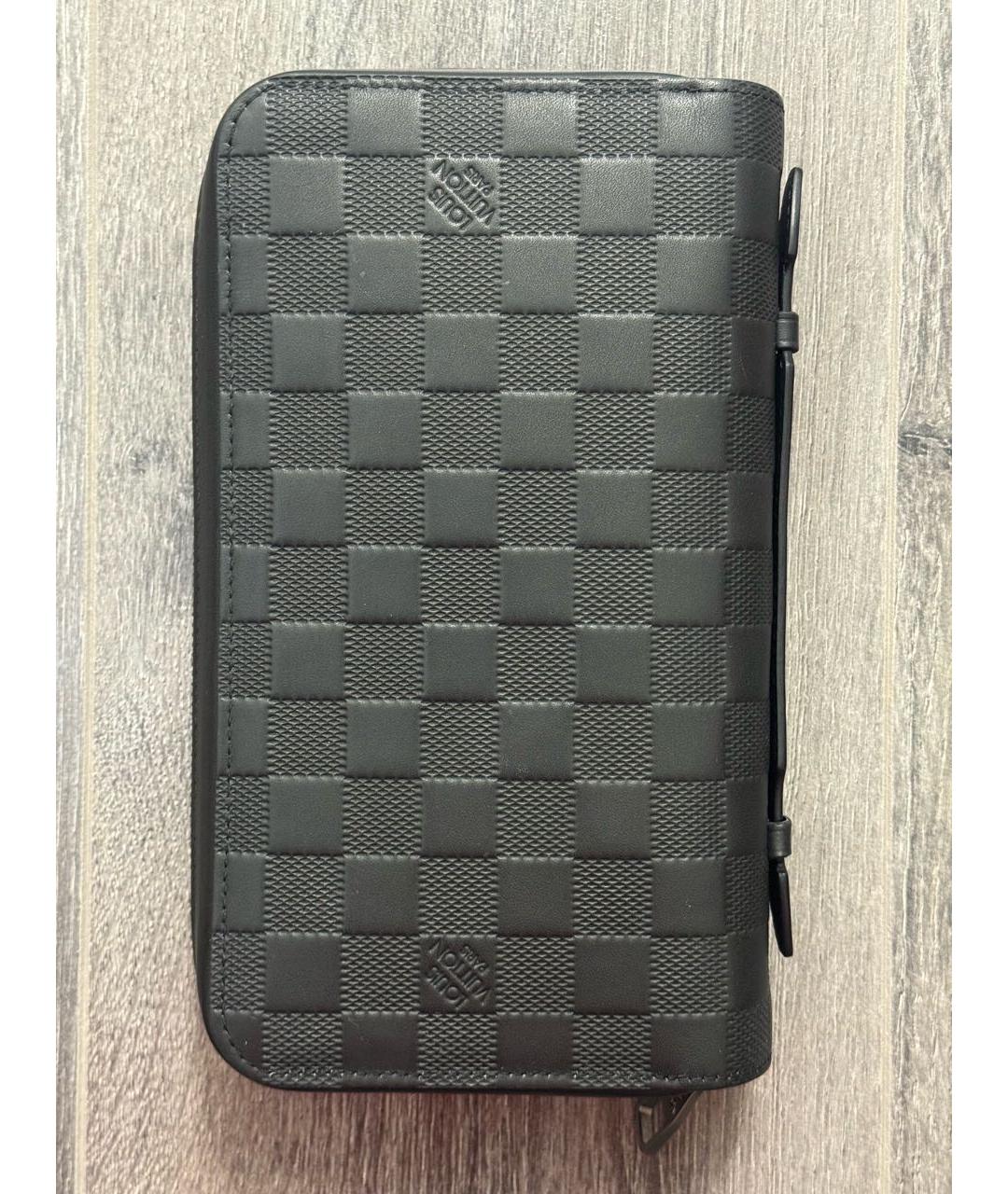 LOUIS VUITTON Черная кожаная барсетка, фото 2