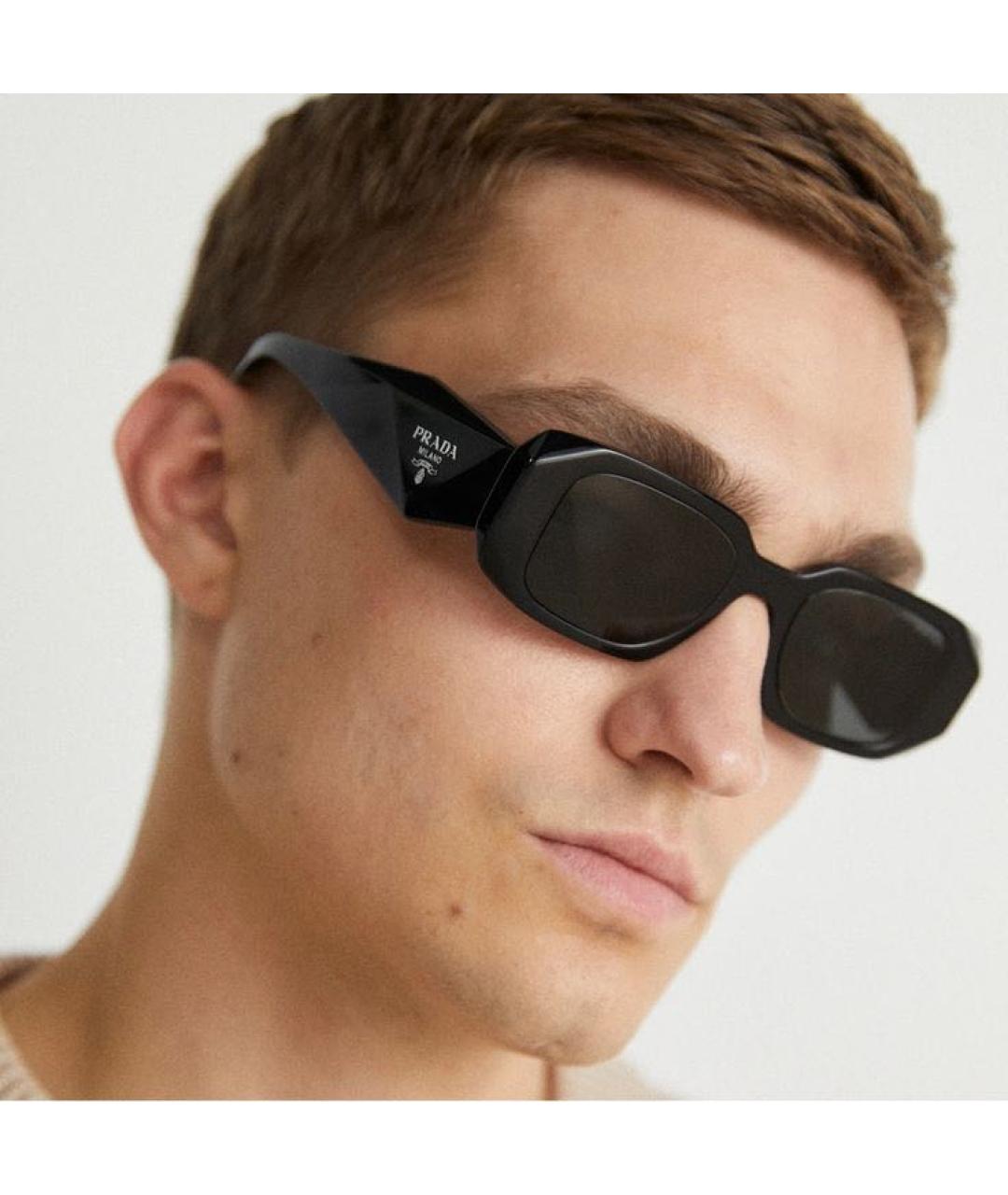 PRADA Черные пластиковые солнцезащитные очки, фото 2