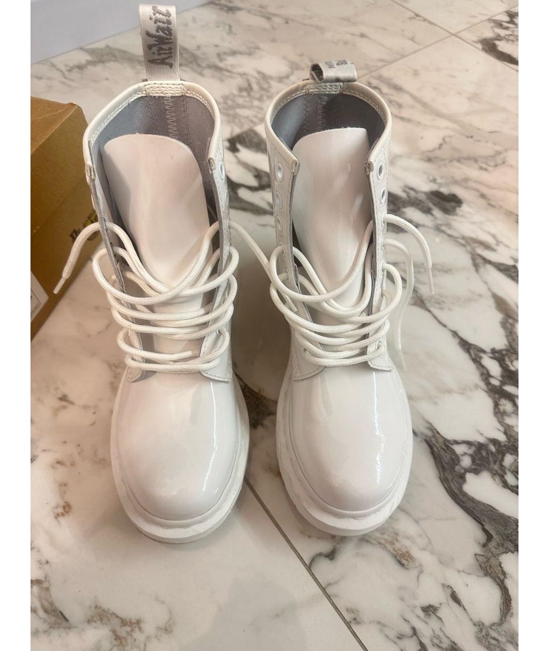 DR. MARTENS Белые ботинки из лакированной кожи, фото 2