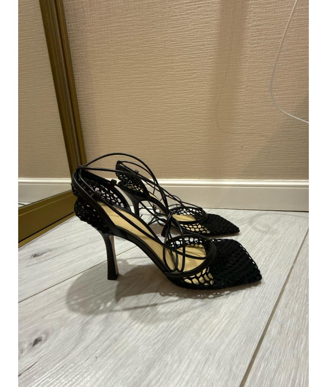 BOTTEGA VENETA Черные текстильные босоножки, фото 5