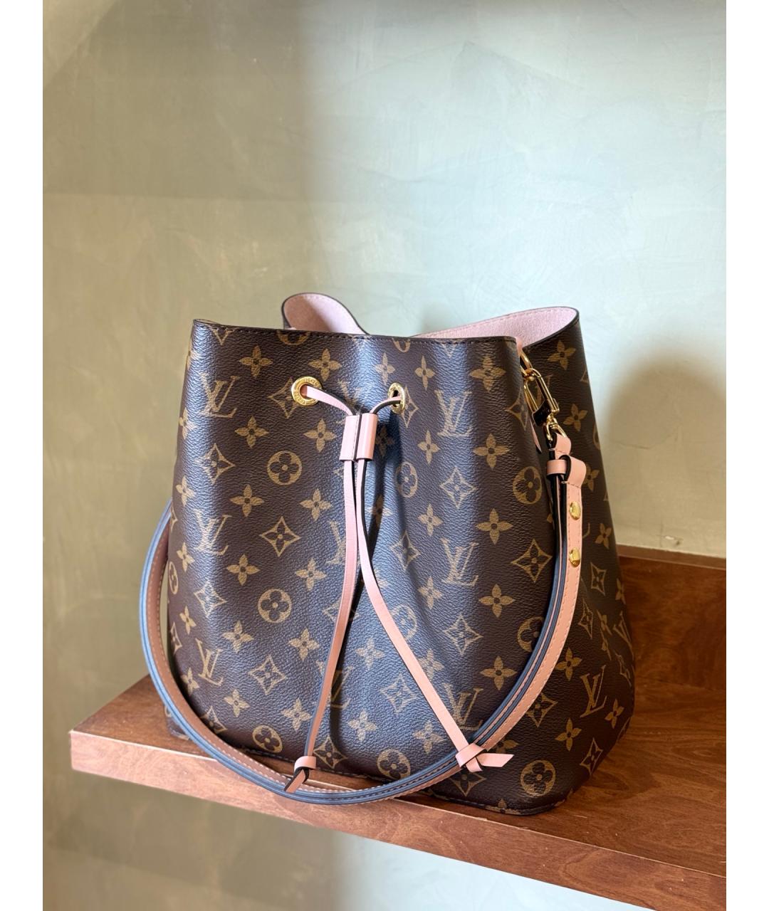 LOUIS VUITTON Коричневая кожаная сумка через плечо, фото 2