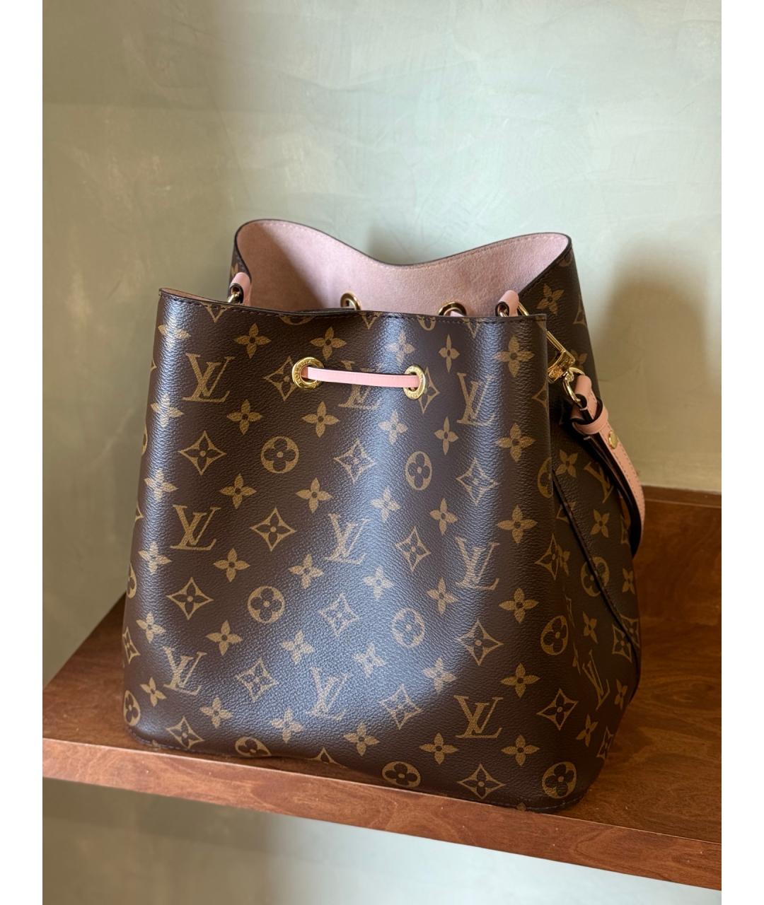 LOUIS VUITTON Коричневая кожаная сумка через плечо, фото 5