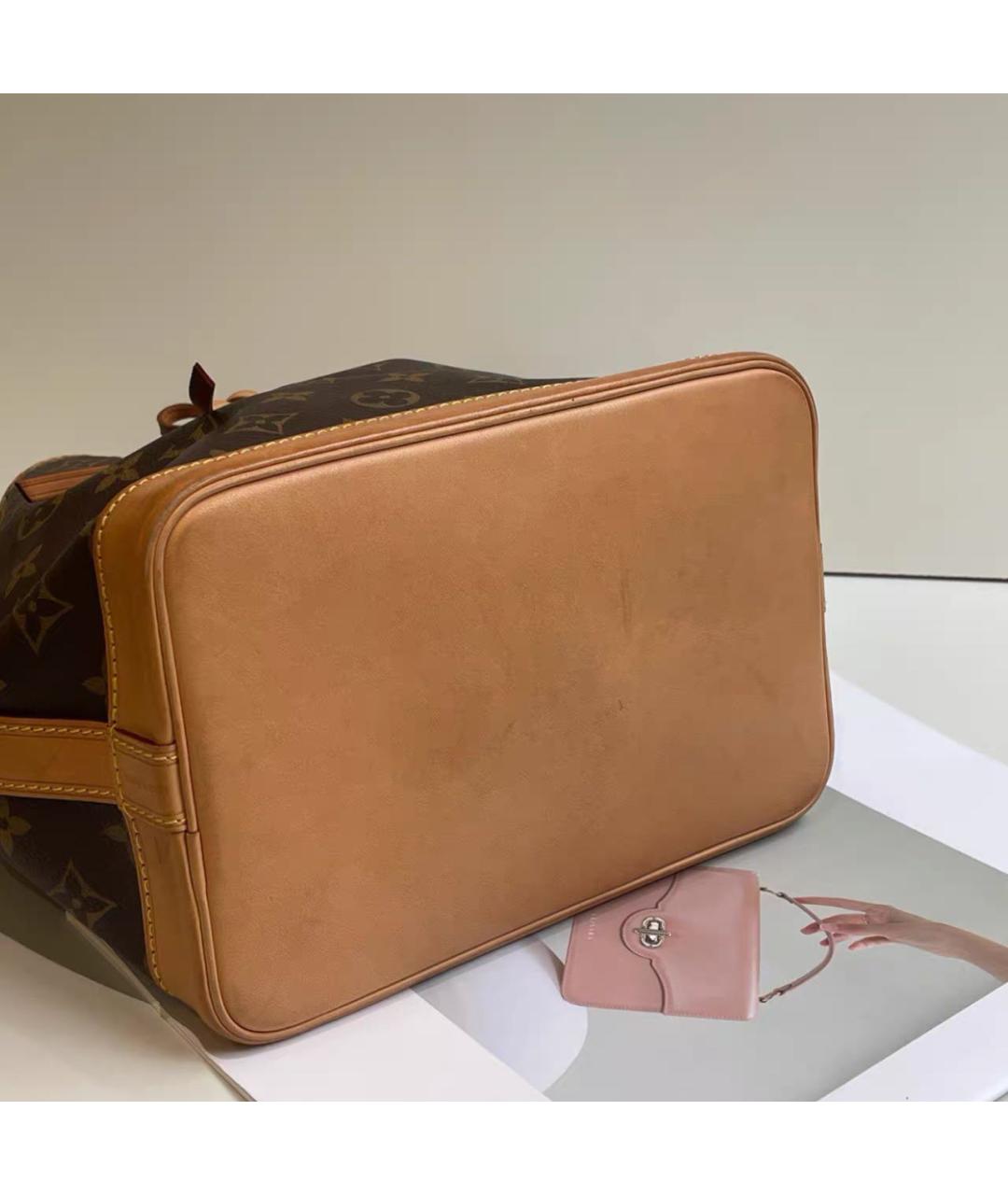LOUIS VUITTON Коричневая кожаная сумка через плечо, фото 6