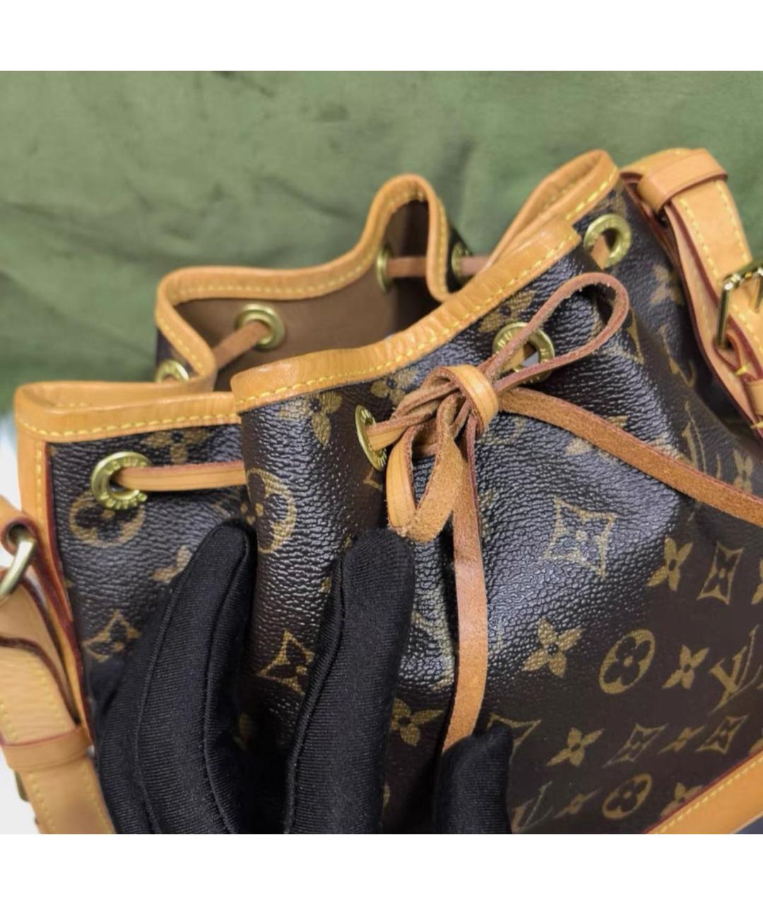 LOUIS VUITTON Коричневая кожаная сумка через плечо, фото 8