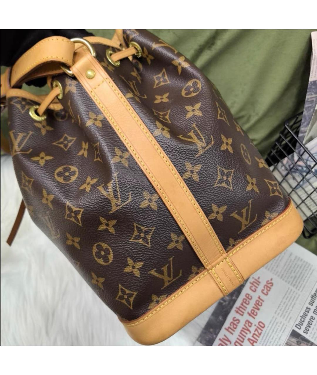 LOUIS VUITTON Коричневая кожаная сумка через плечо, фото 3